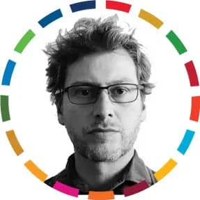 Photo de Philippe - utilisateur de l'application Akualis pour trouver des points d'eau potable